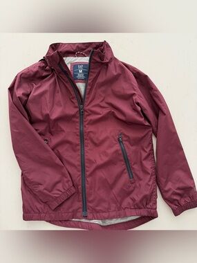 GAP Kids Windbreaker Jacket in Burgundy with Jersey Lining size M (8)